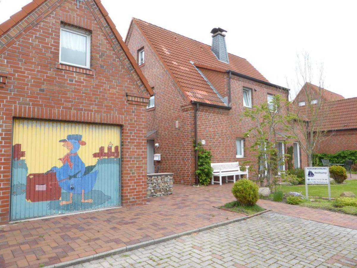 Lachmoewe Dornumersiel